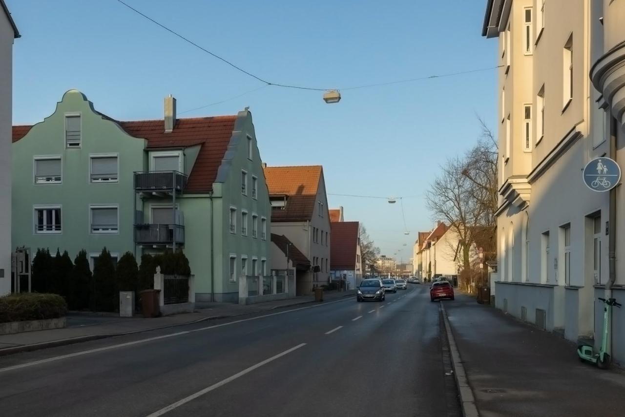 Kaza Guesthouse, Centrally Located 2 & 3 Bedroom Apartments In Augsbourg Extérieur photo