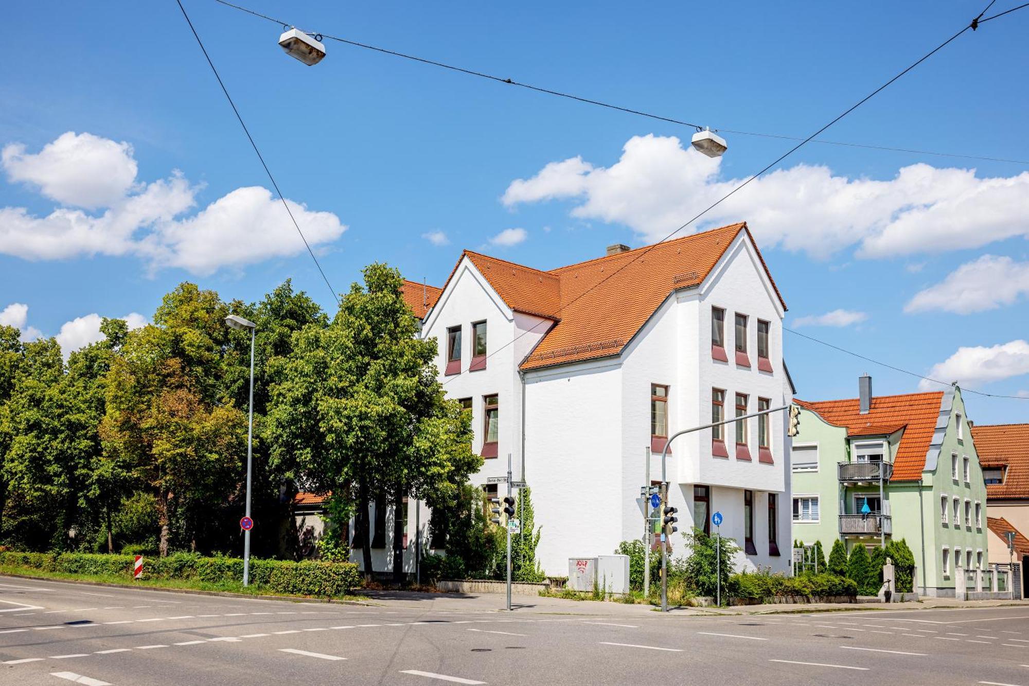 Kaza Guesthouse, Centrally Located 2 & 3 Bedroom Apartments In Augsbourg Extérieur photo
