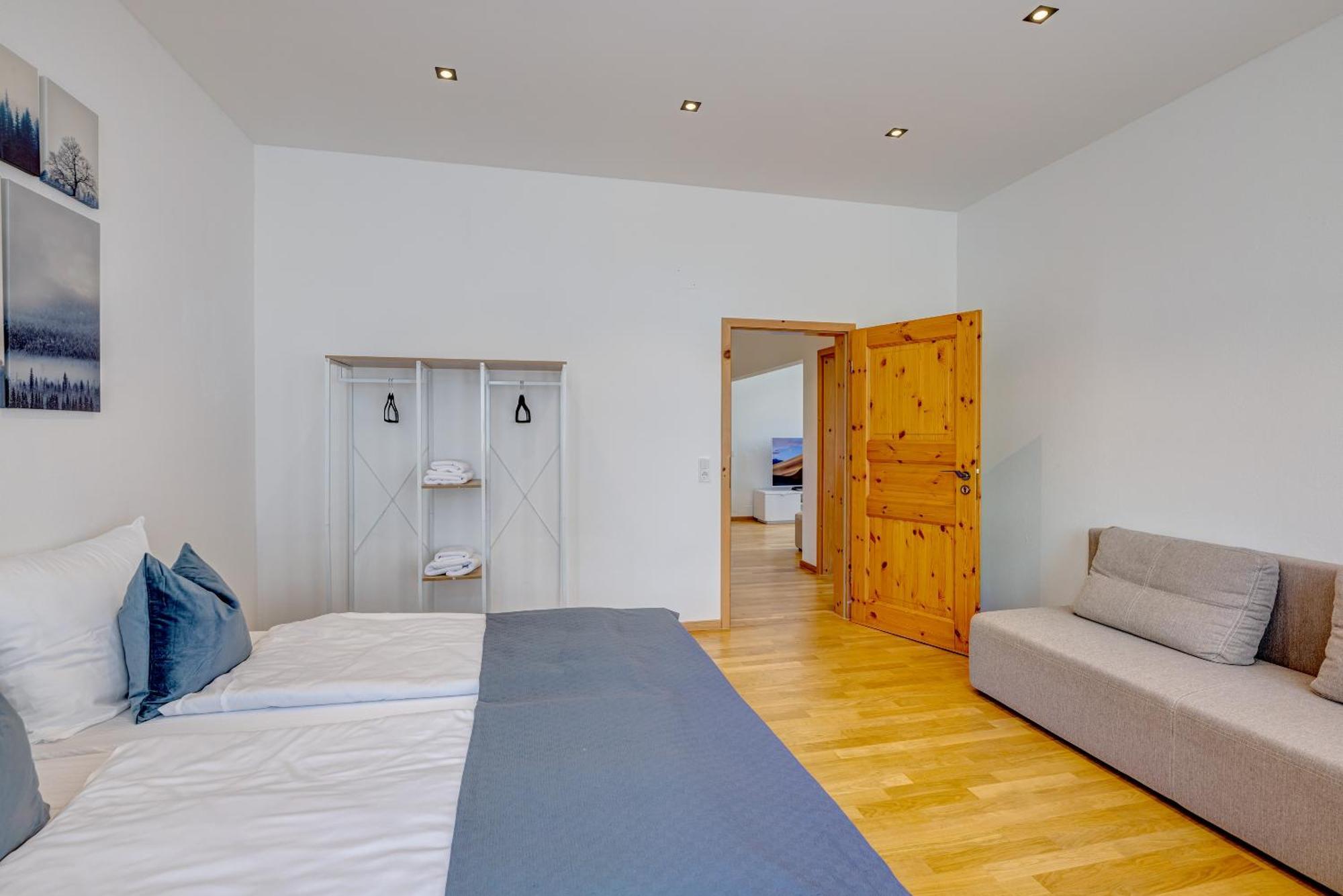 Kaza Guesthouse, Centrally Located 2 & 3 Bedroom Apartments In Augsbourg Extérieur photo