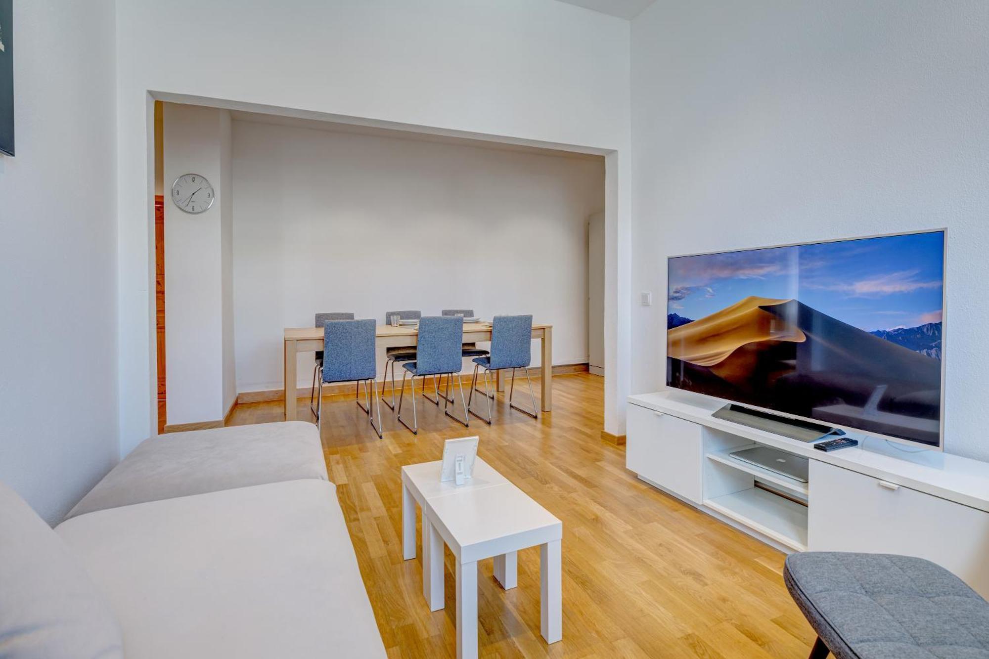 Kaza Guesthouse, Centrally Located 2 & 3 Bedroom Apartments In Augsbourg Extérieur photo
