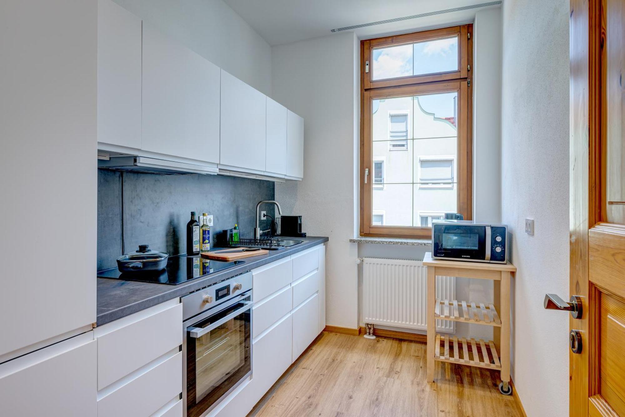 Kaza Guesthouse, Centrally Located 2 & 3 Bedroom Apartments In Augsbourg Extérieur photo